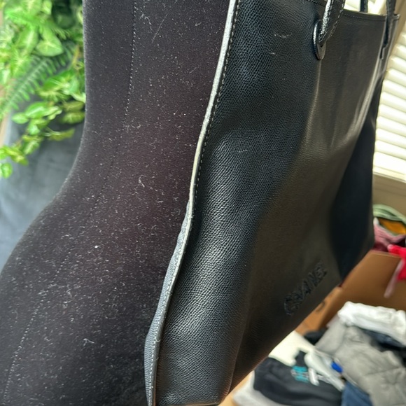 Luxury: Vintage Chanel Purse - Picture 5 of 16